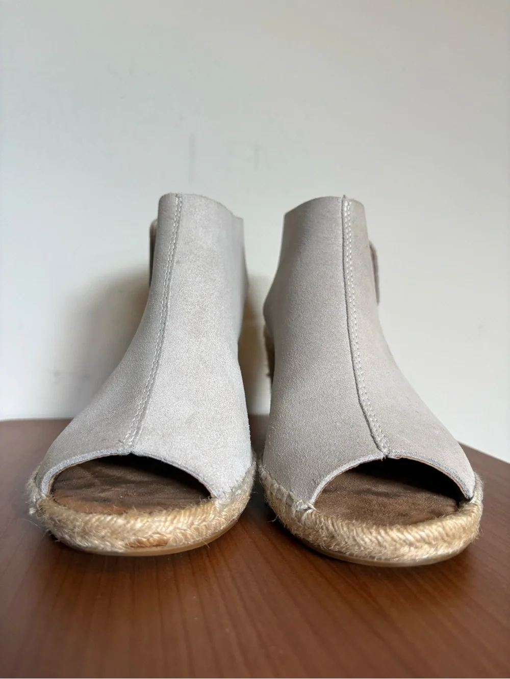 Anthropologie Maypol Taupe Grey Suede Espadrille Wedge Sandals Size EU 37